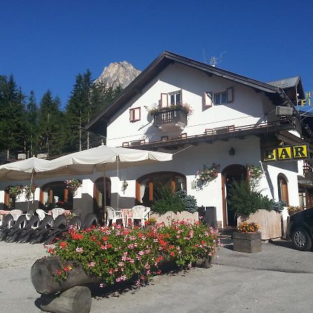 Hotel Fiames Cortina dʼAmpezzo Exteriér fotografie