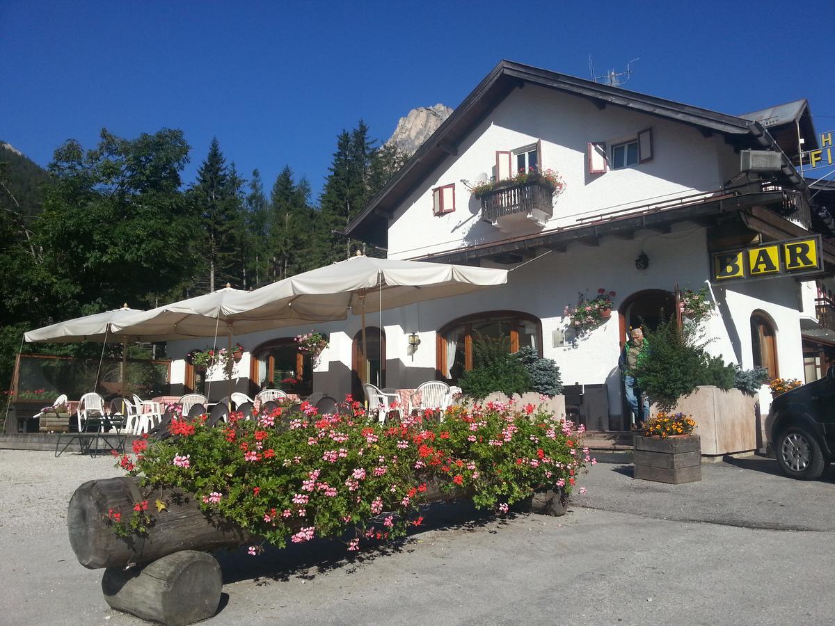 Hotel Fiames Cortina dʼAmpezzo Exteriér fotografie