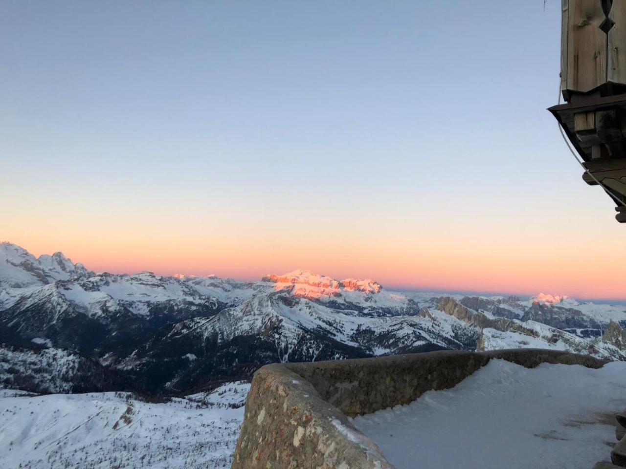 Hotel Fiames Cortina dʼAmpezzo Exteriér fotografie